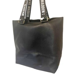 Steve Madden Black Shoulder Handbag Purse